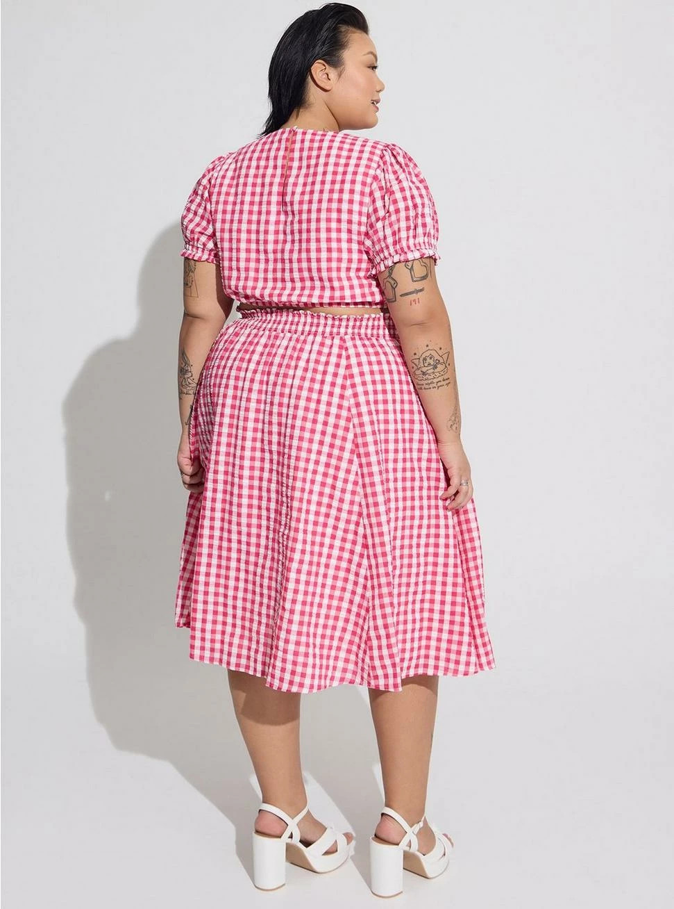 TORRID Midi Seer Sucker Smocked Skirt Set 5 TORRID Midi Seer Sucker Smocked Skirt Set - Image 3