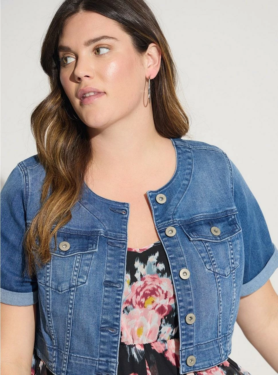 TORRID Denim Crop Bolero 6 TORRID Denim Crop Bolero - Image 4