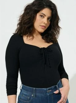 TORRID Everyday Rib Sweetheart Tie Front Keyhole Top