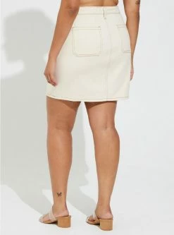TORRID Mini Denim Button Fly Skirt 8 TORRID Mini Denim Button Fly Skirt -Cheap Torrid Shop 40205187 00127 av2