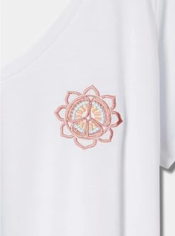 TORRID Hippy Face Girlfriend Classic Fit V-Neck Tee -Cheap Torrid Shop 40610002 05590 av3